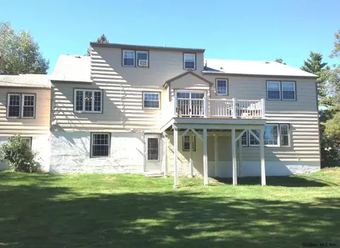 1328 Hawthorn Rd, Schenectady, NY 12309 photo 17