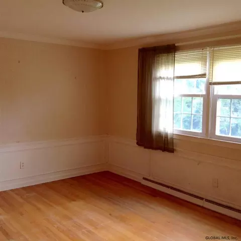 1328 Hawthorn Rd, Schenectady, NY 12309 photo 14