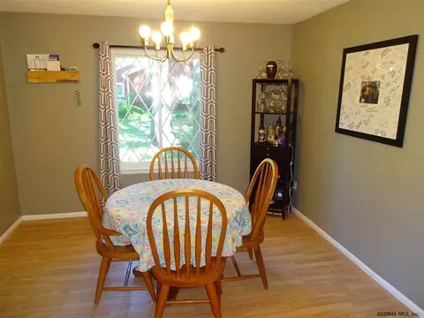 13 Spruce Ct, Delmar, NY 12054 photo 11