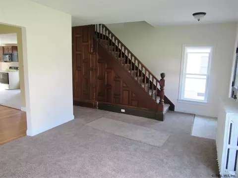 165 Elm St, Cobleskill, NY 12043 photo 4