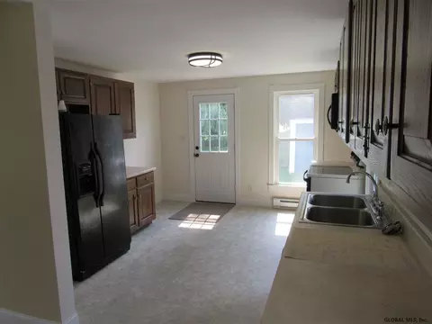 165 Elm St, Cobleskill, NY 12043 photo 12