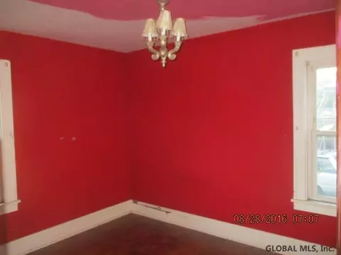 63 Oconnell St, Albany, NY 12209 photo 18