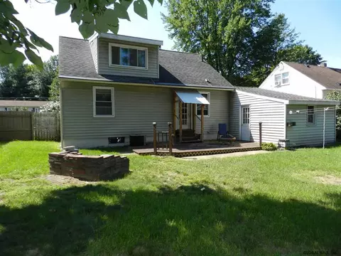 11 Schuster Rd, Schenectady, NY 12303 photo 22