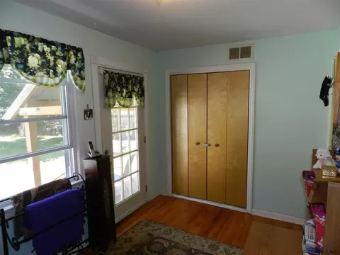11 Schuster Rd, Schenectady, NY 12303 photo 12