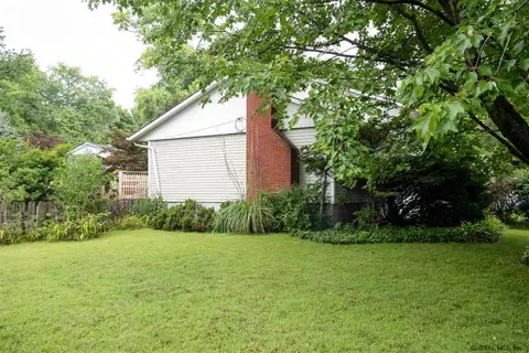12 Sutherland Ct, Delmar, NY 12054 photo 24