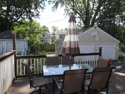 1158 Baker Ave, Schenectady, NY 12309 photo 15