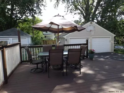 1158 Baker Ave, Schenectady, NY 12309 photo 17
