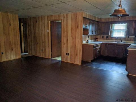 25 Minder Rd, Corinth, NY 12822 photo 6