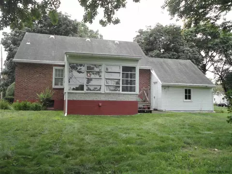 1017 Manas Dr, Schenectady, NY 12303 photo 6