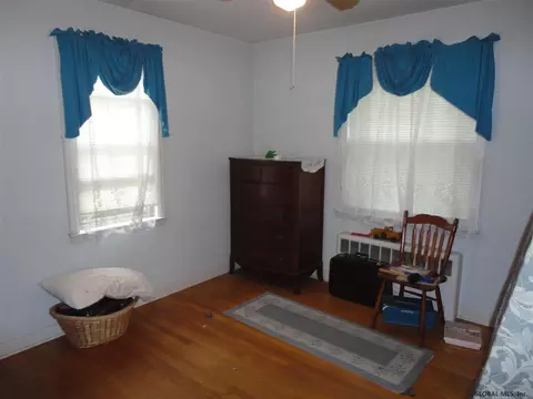 1017 Manas Dr, Schenectady, NY 12303 photo 3