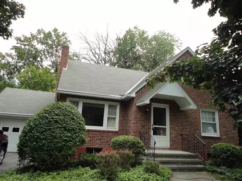 1017 Manas Dr, Schenectady, NY 12303 photo 1