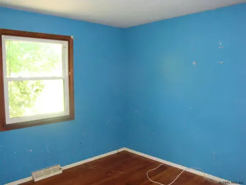 3111 Mcdonald Ave, Schenectady, NY 12305 photo 4