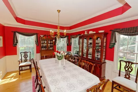 620 Vanderlyn Ln, Slingerlands, NY 12159 photo 5