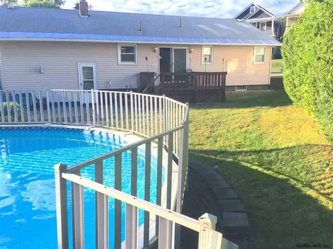 4 White St, Schenectady, NY 12308 photo 13