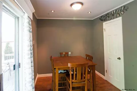 14 Crowsnest Ct, Waterford, NY 12188 photo 10