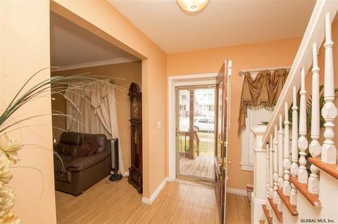 545 Vischer Ave, Schenectady, NY 12306 photo 6