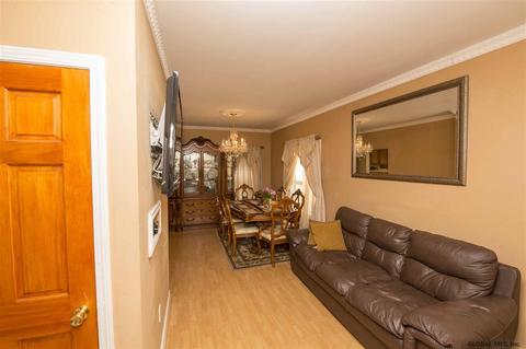 545 Vischer Ave, Schenectady, NY 12306 photo 7