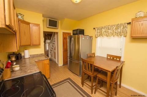 545 Vischer Ave, Schenectady, NY 12306 photo 12