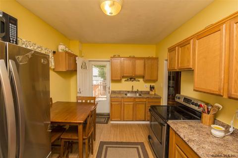 545 Vischer Ave, Schenectady, NY 12306 photo 10