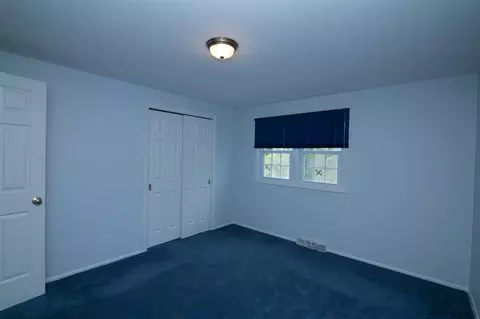 1155 Hendrickson Ave, Schenectady, NY 12309 photo 17