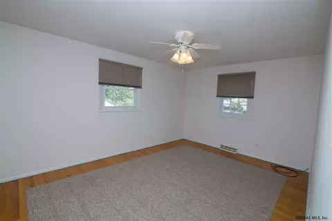 1155 Hendrickson Ave, Schenectady, NY 12309 photo 20