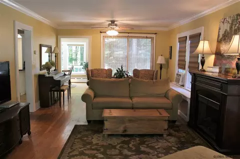 115 Winne Rd, Delmar, NY 12054 photo 6