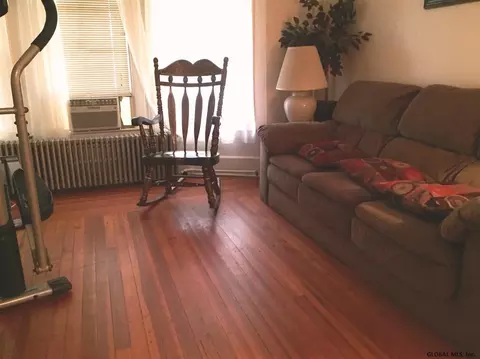 10 Covington Ave, Schenectady, NY 12304 photo 8