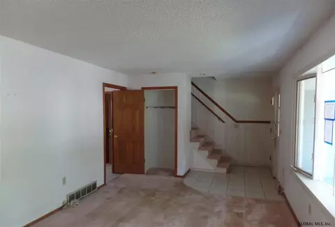 1226 Coplon Ave, Schenectady, NY 12309 photo 3