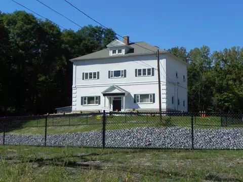 121 Maple Ave, Glenville, NY 12302 photo 1