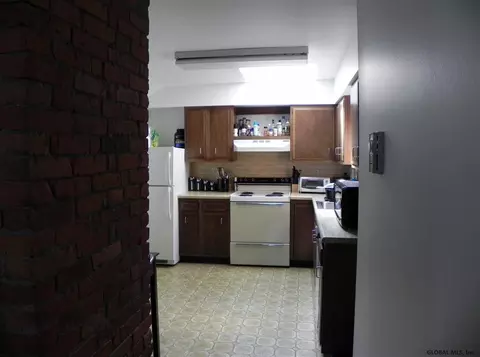 121 Maple Ave, Glenville, NY 12302 photo 23