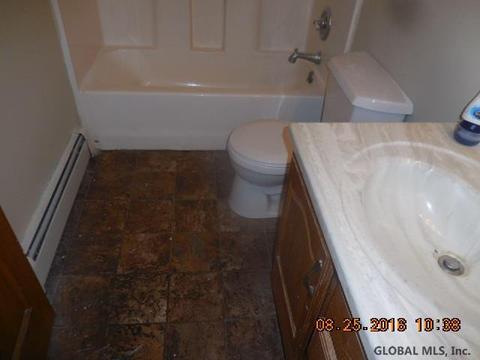 38 King Rd, Saratoga Springs, NY 12866 photo 17