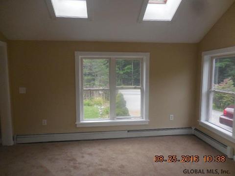 38 King Rd, Saratoga Springs, NY 12866 photo 16