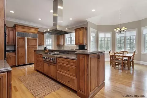 2945 W Old State Rd, Schenectady, NY 12303 photo 4