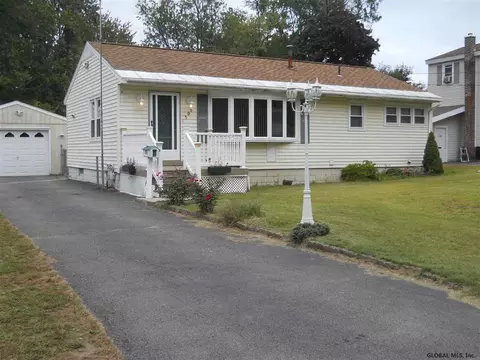 505 Chadwick Rd, Schenectady, NY 12304 photo 23