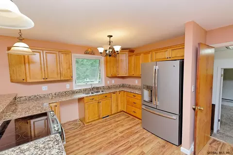 2186 East Schodack Rd, Castleton, NY 12033 photo 12