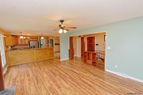 2186 East Schodack Rd, Castleton, NY 12033 photo 8