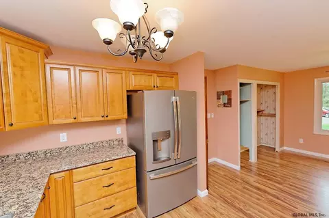 2186 East Schodack Rd, Castleton, NY 12033 photo 13