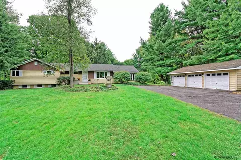 2186 East Schodack Rd, Castleton, NY 12033 photo 1