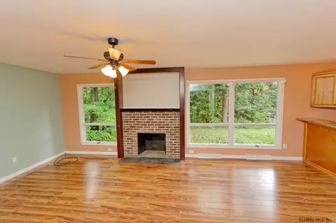 2186 East Schodack Rd, Castleton, NY 12033 photo 7