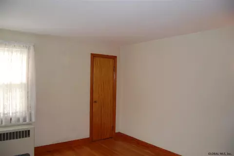 1829 Ave A, Schenectady, NY 12308 photo 6