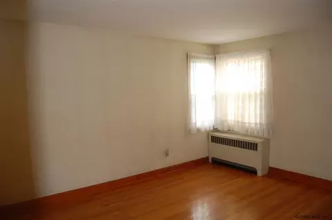 1829 Ave A, Schenectady, NY 12308 photo 5