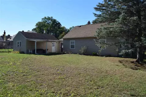 2004 Patton Dr, Schenectady, NY 12303 photo 4
