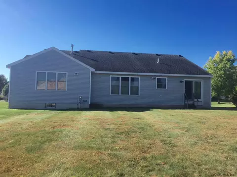 5 Stony Brook Dr, Selkirk, NY 12158 photo 18