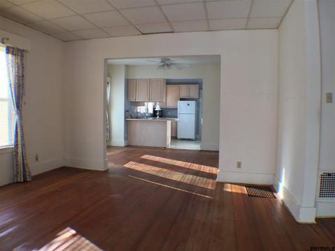 33 Central Taurus Rd, Niskayuna, NY 12304 photo 7
