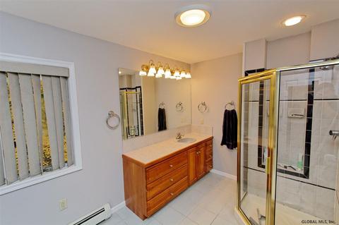 3295 E Lydius St, Schenectady, NY 12303 photo 16