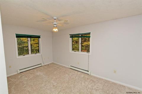 3295 E Lydius St, Schenectady, NY 12303 photo 18