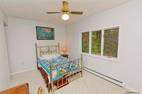 3295 E Lydius St, Schenectady, NY 12303 photo 17