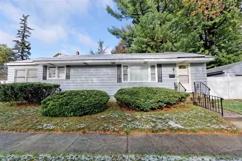 2 Eileen St, Albany, NY 12203 photo 1