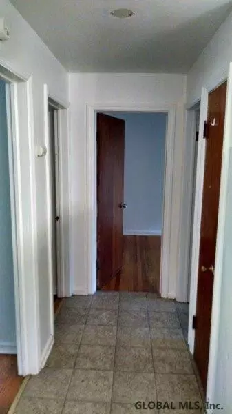 2005 Gray St, Schenectady, NY 12306 photo 19