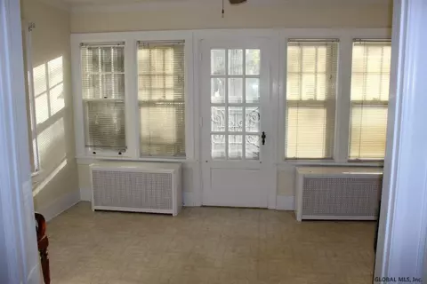 1806 Eastern Pkwy, Schenectady, NY 12309 photo 18